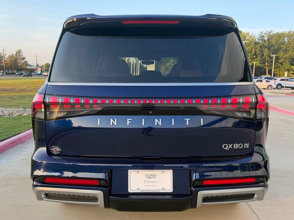Used 2025 INFINITI QX80 Sensory AWD/4WD image 6