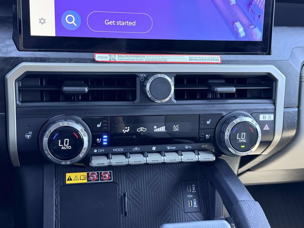 Certified 2025 Toyota Tacoma Limited AWD/4WD image 5