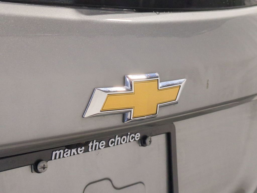 Used 2023 Chevrolet Equinox LT image 12