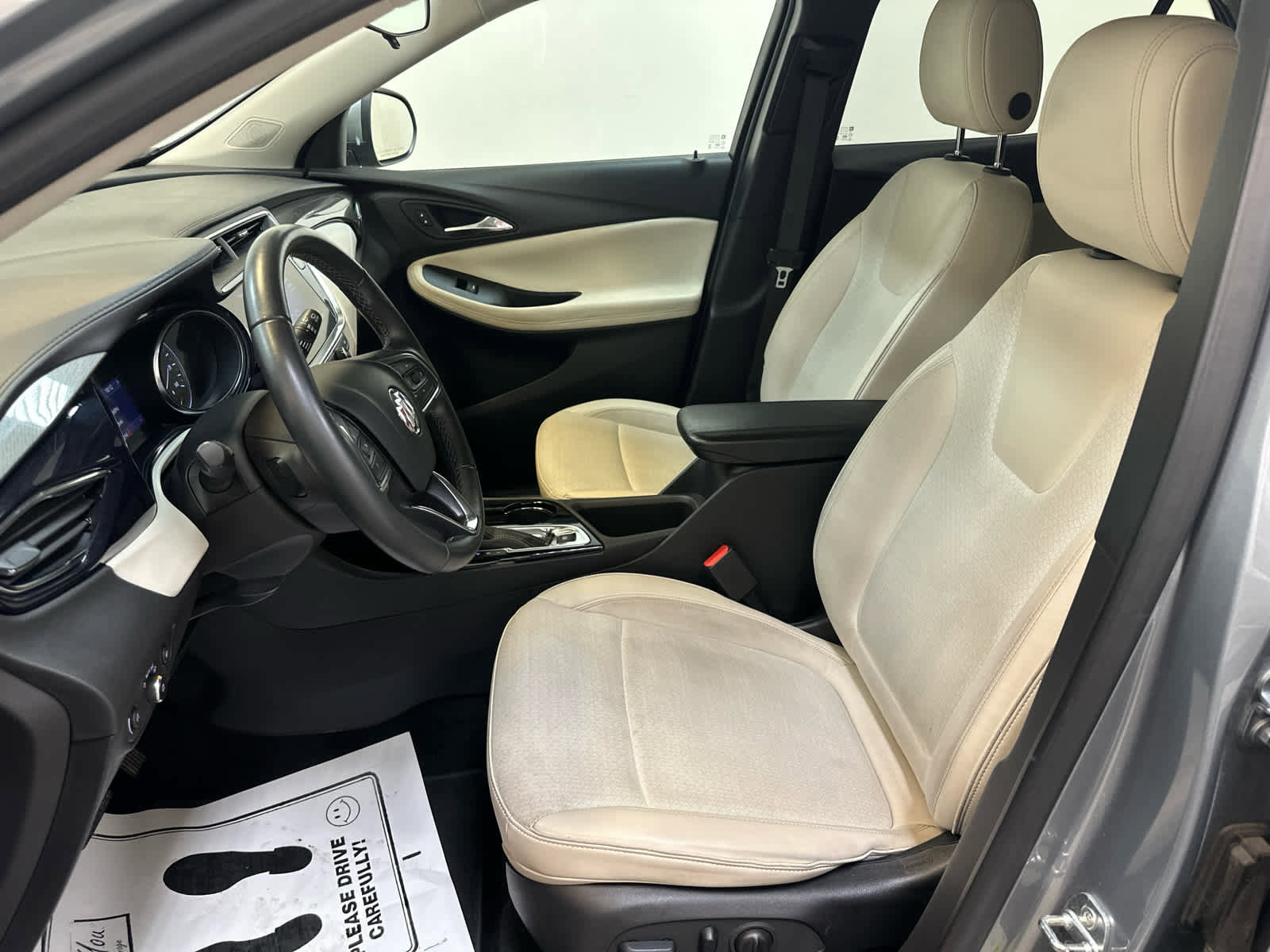 Certified 2023 Buick Encore GX Preferred w/ Cold Weather Comfort Package FWD image 4
