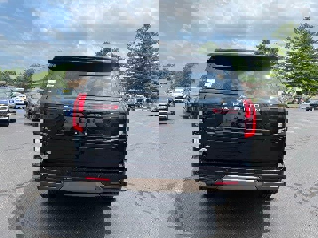 New 2025 Ford Expedition King Ranch image 9