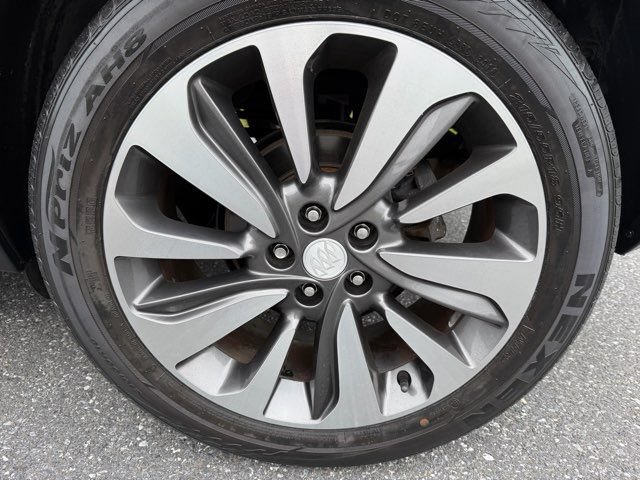 Used 2017 Buick Encore Essence FWD image 30