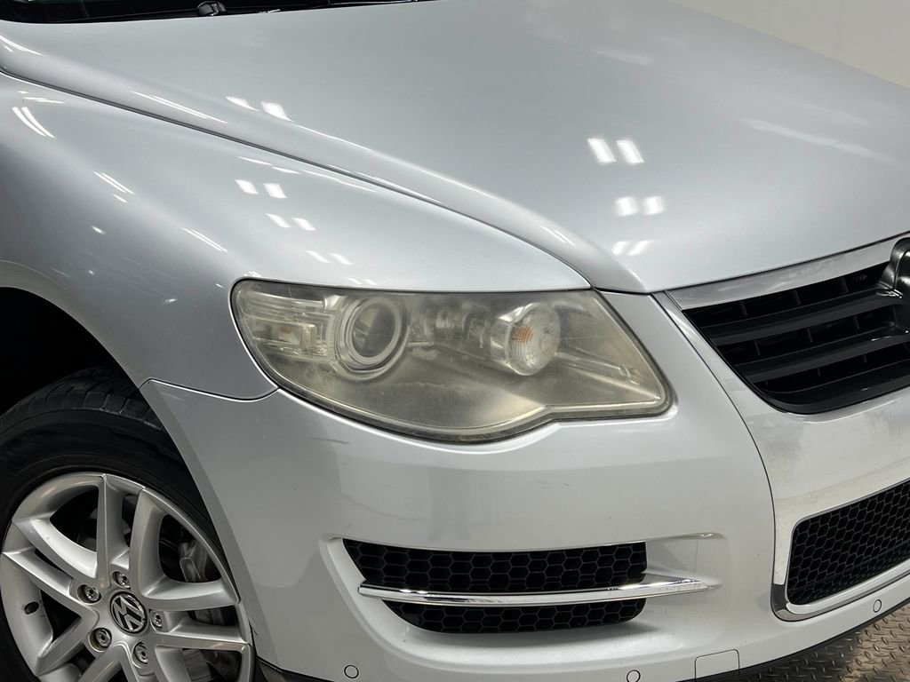 Used 2008 Volkswagen Touareg VR6 image 35