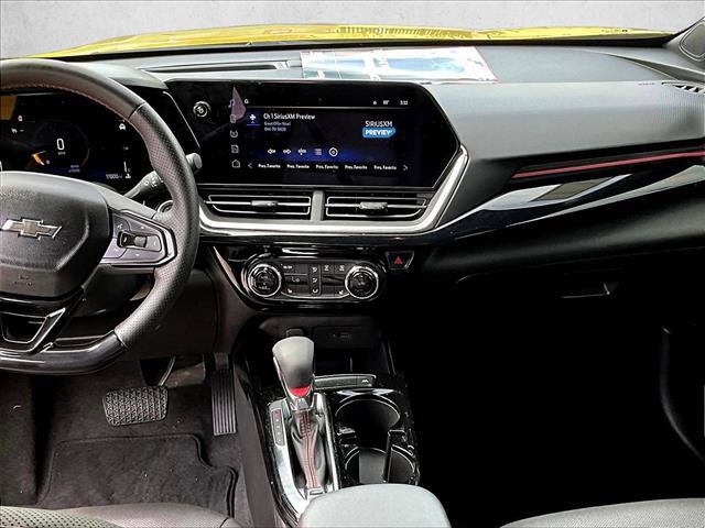 Certified 2024 Chevrolet Trax RS image 8