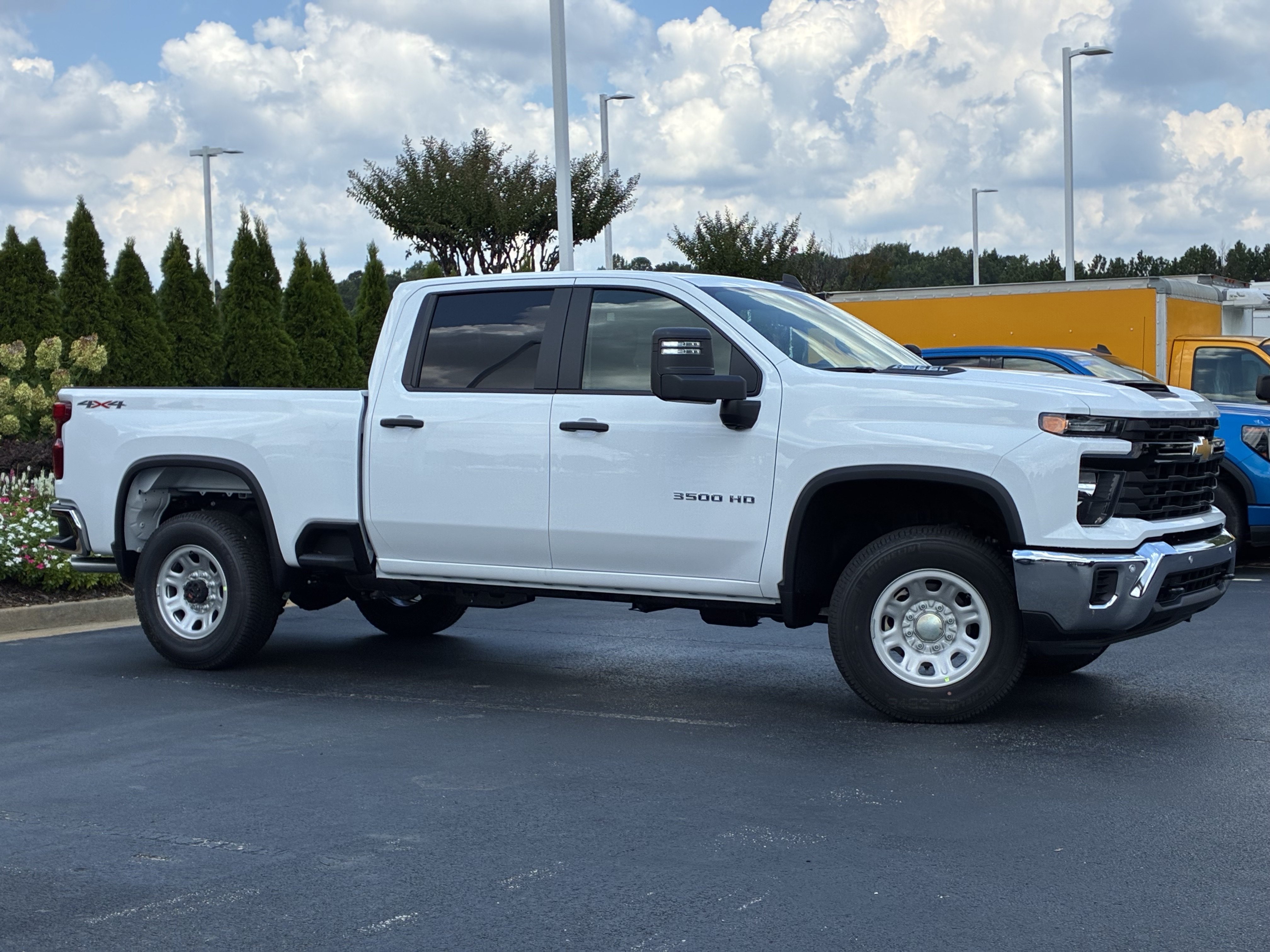 New 2026 Chevrolet Silverado 3500 W/T AWD/4WD image 3