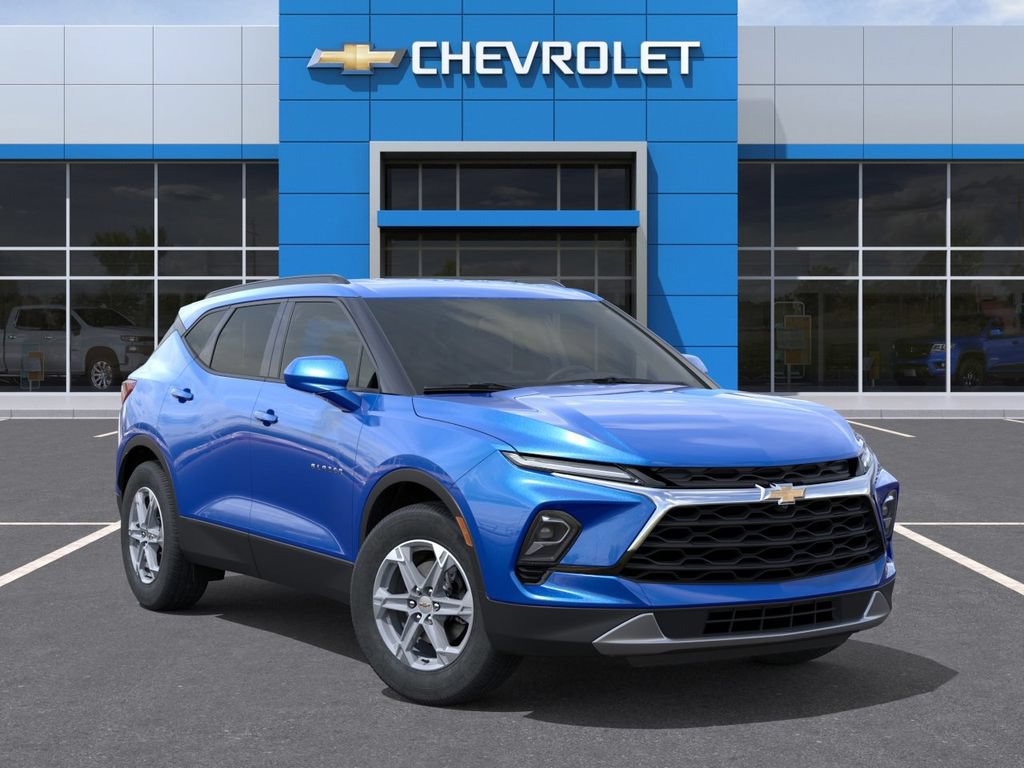New 2026 Chevrolet Blazer LT w/ Convenience Package AWD/4WD image 8
