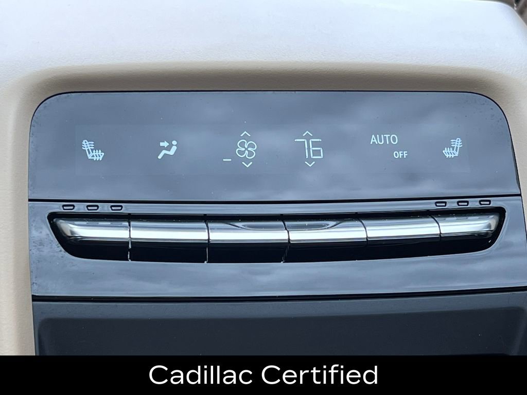 Certified 2024 Cadillac Lyriq Luxury w/ Nappa Leather Package AWD/4WD image 30