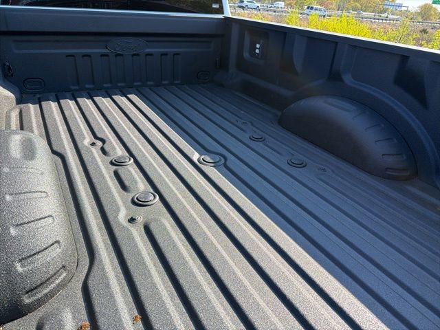 New 2026 Ford F450 XLT w/ FX4 Off-Road Package AWD/4WD image 6