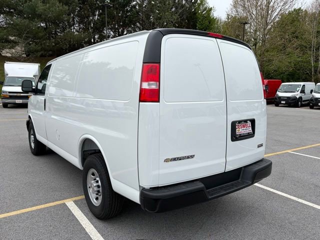 New 2026 Chevrolet Express 2500 w/ Driver Convenience Package RWD image 5