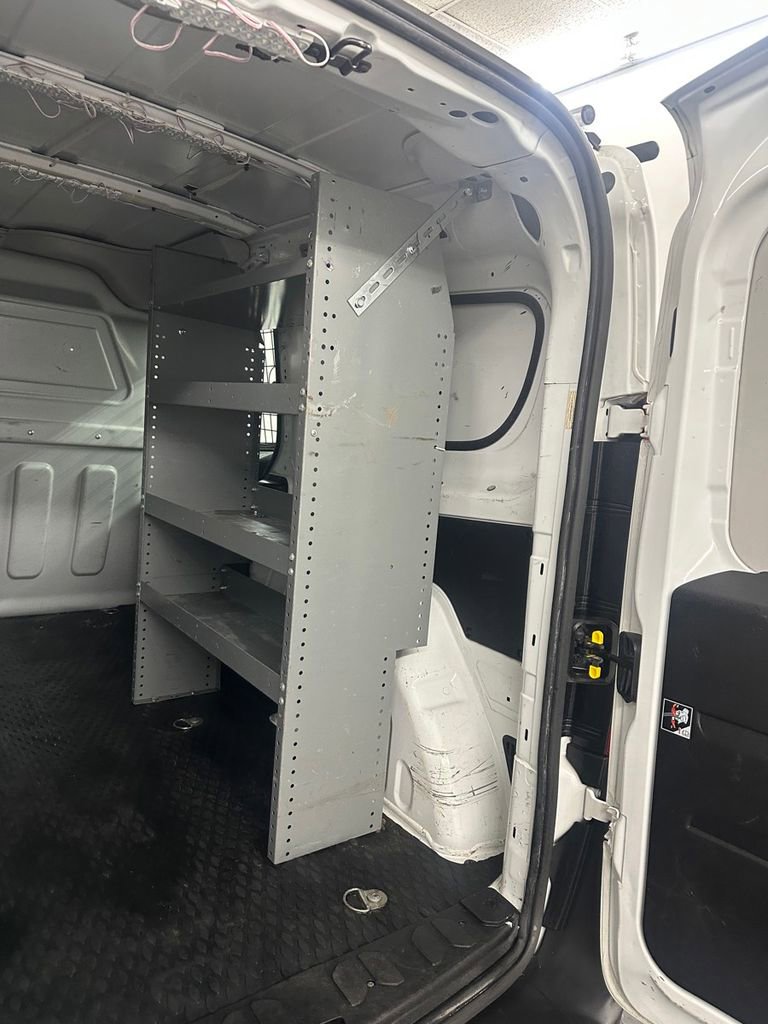 Used 2018 RAM ProMaster City Tradesman image 25