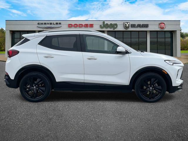 Used 2024 Buick Encore GX Sport Touring w/ Comfort Package image 26