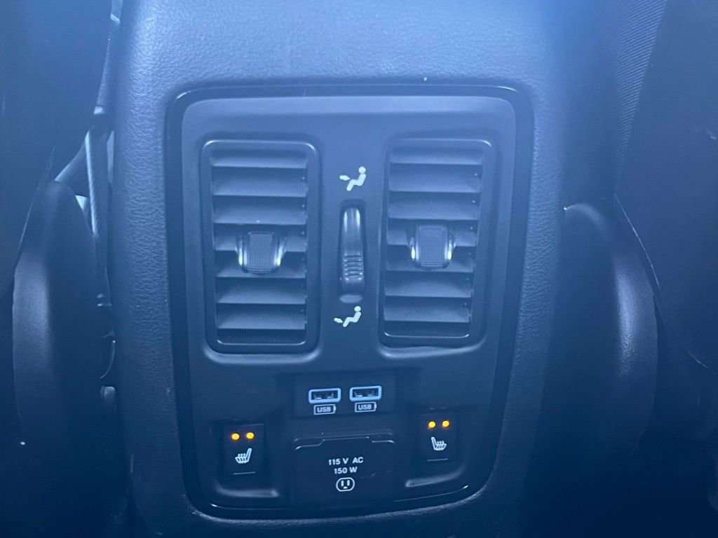 Used 2024 Dodge Durango GT image 19