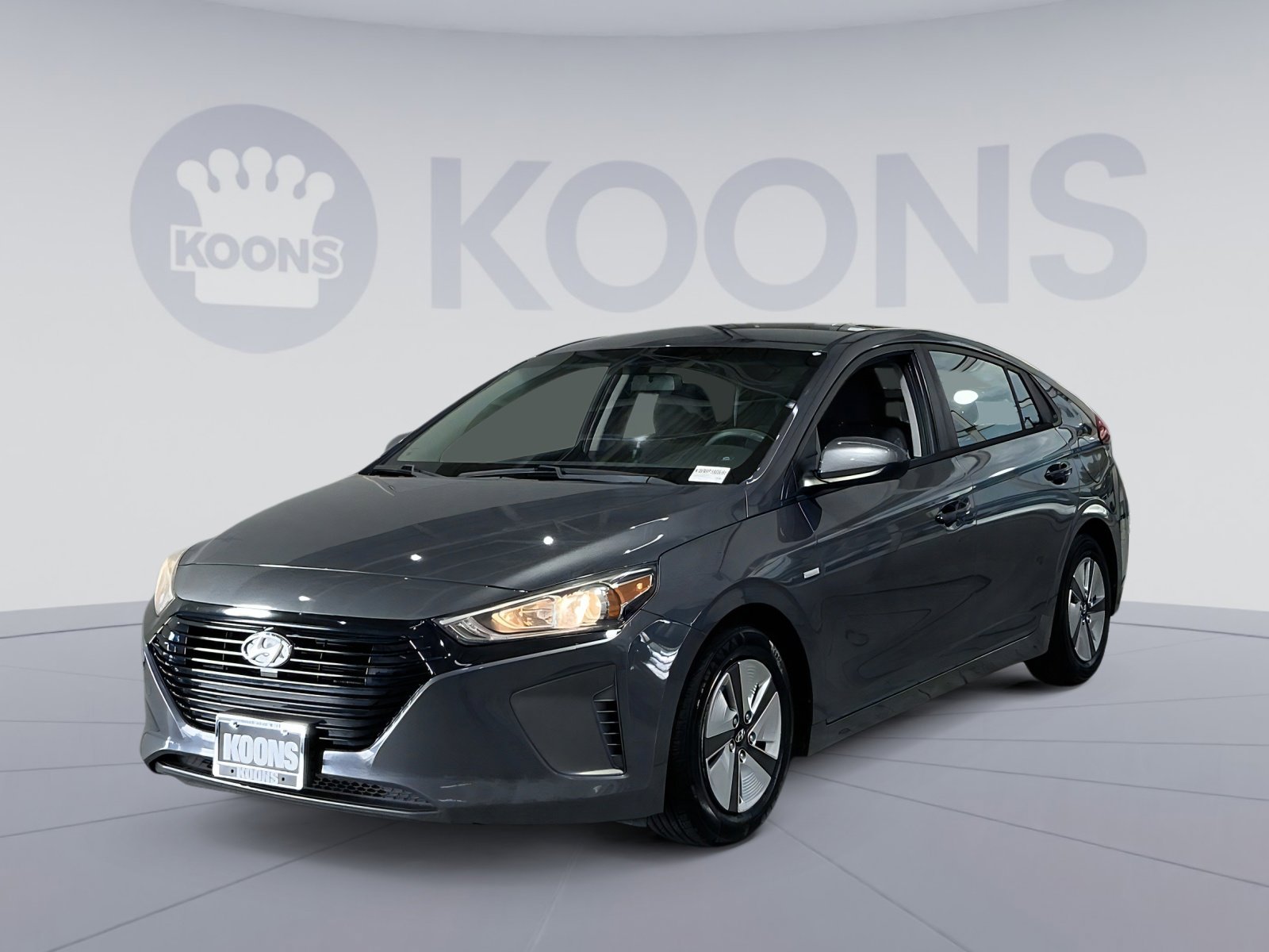 Used 2018 Hyundai Ioniq Blue FWD image 1