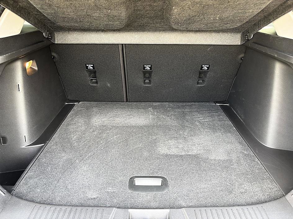 Used 2025 Chevrolet Trax LT image 11