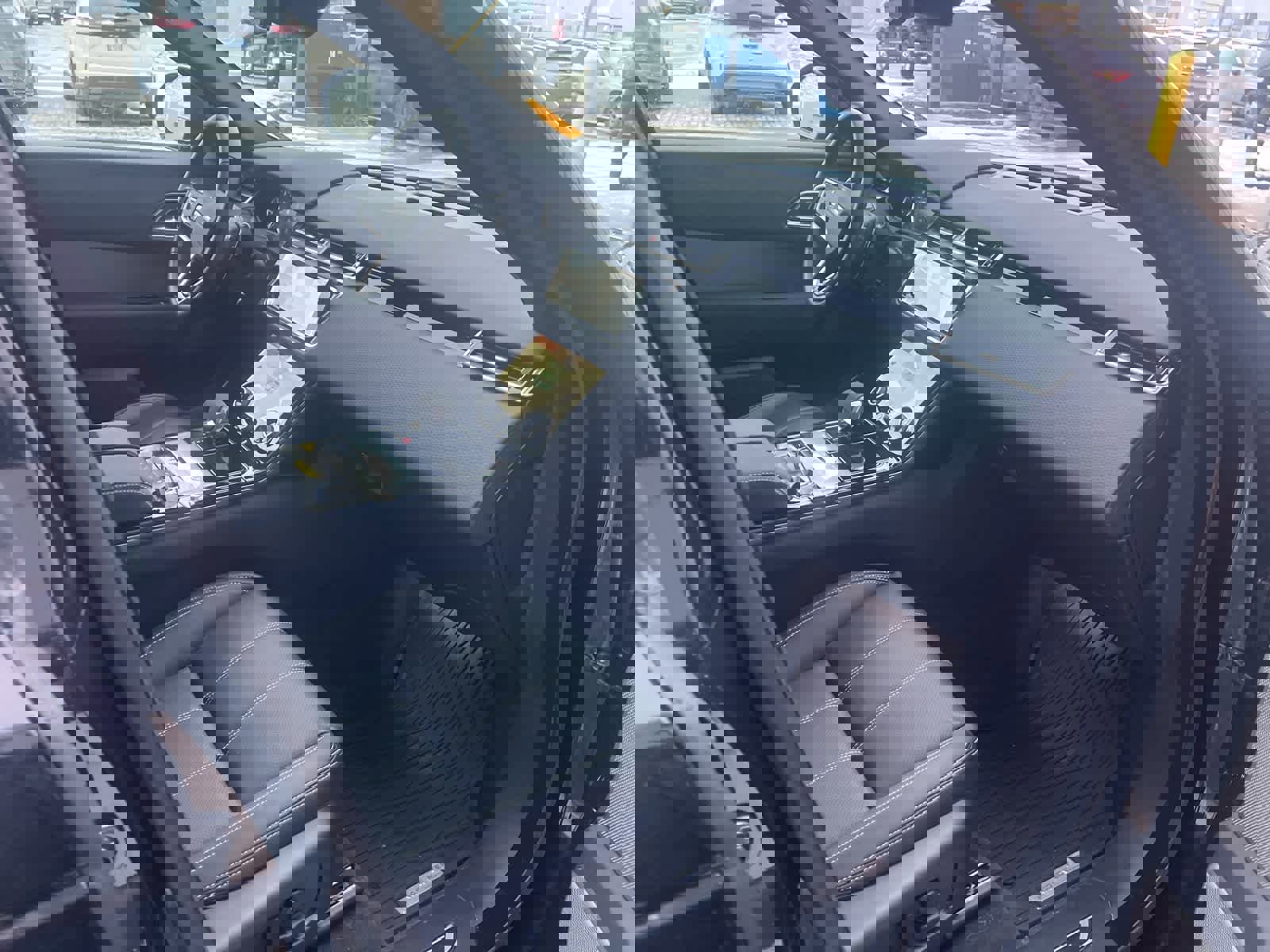 Used 2023 Land Rover Range Rover Velar R-Dynamic S image 13