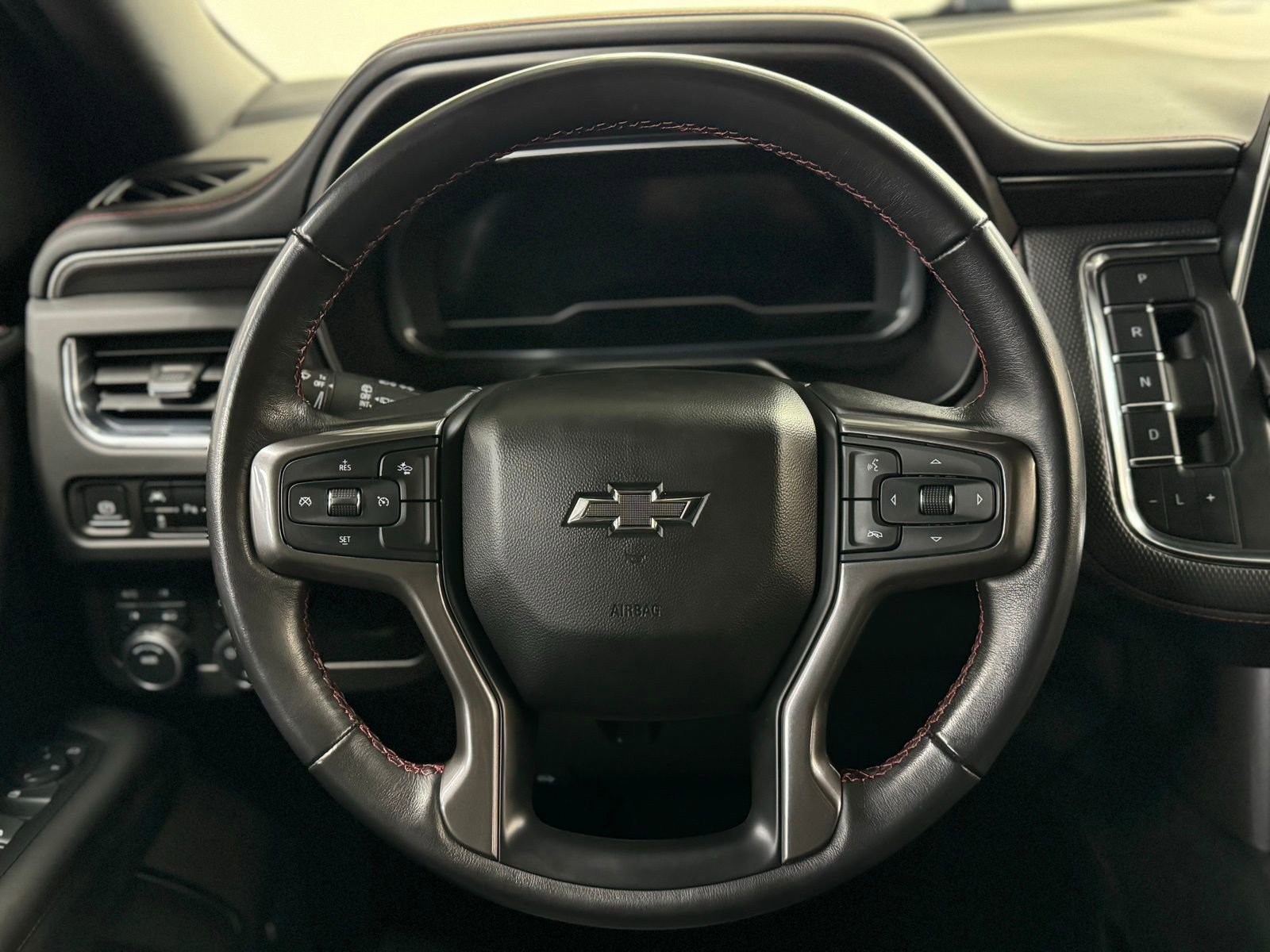 Used 2023 Chevrolet Suburban RST image 20