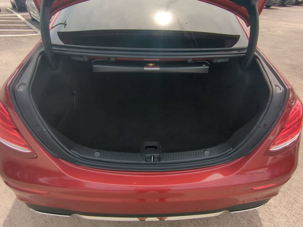 Used 2020 Mercedes-Benz E 350 Sedan image 26