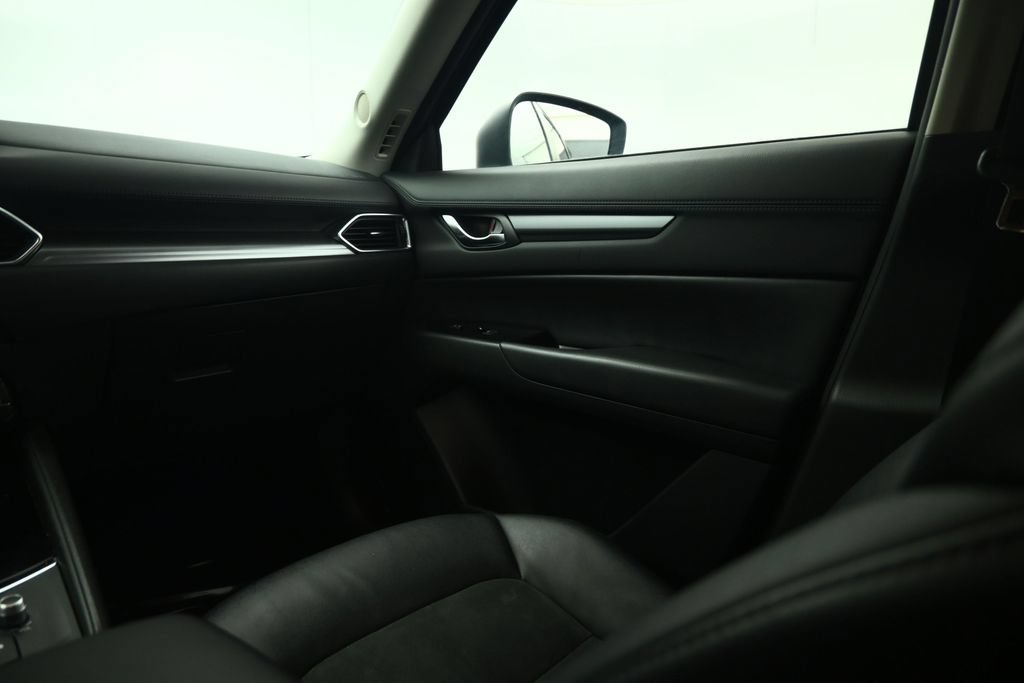 Used 2019 MAZDA CX-5 Touring FWD image 44