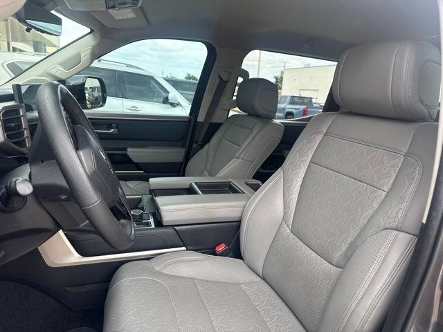 Used 2023 Toyota Tundra Limited AWD/4WD image 10