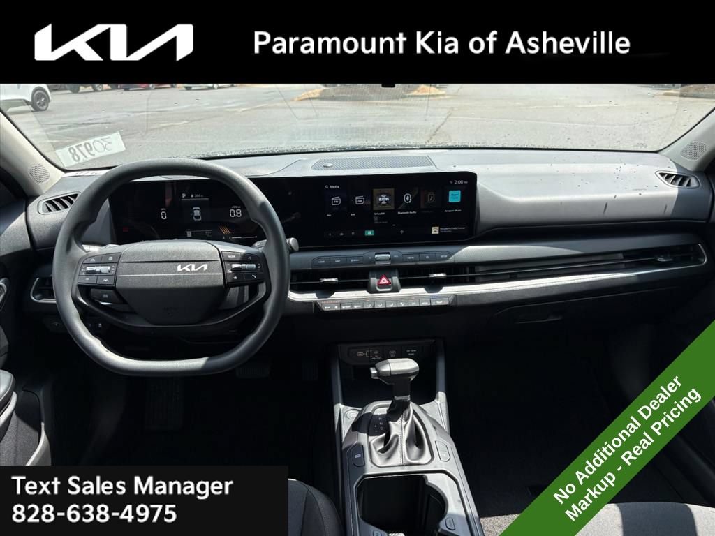 New 2026 Kia K4 FWD image 8