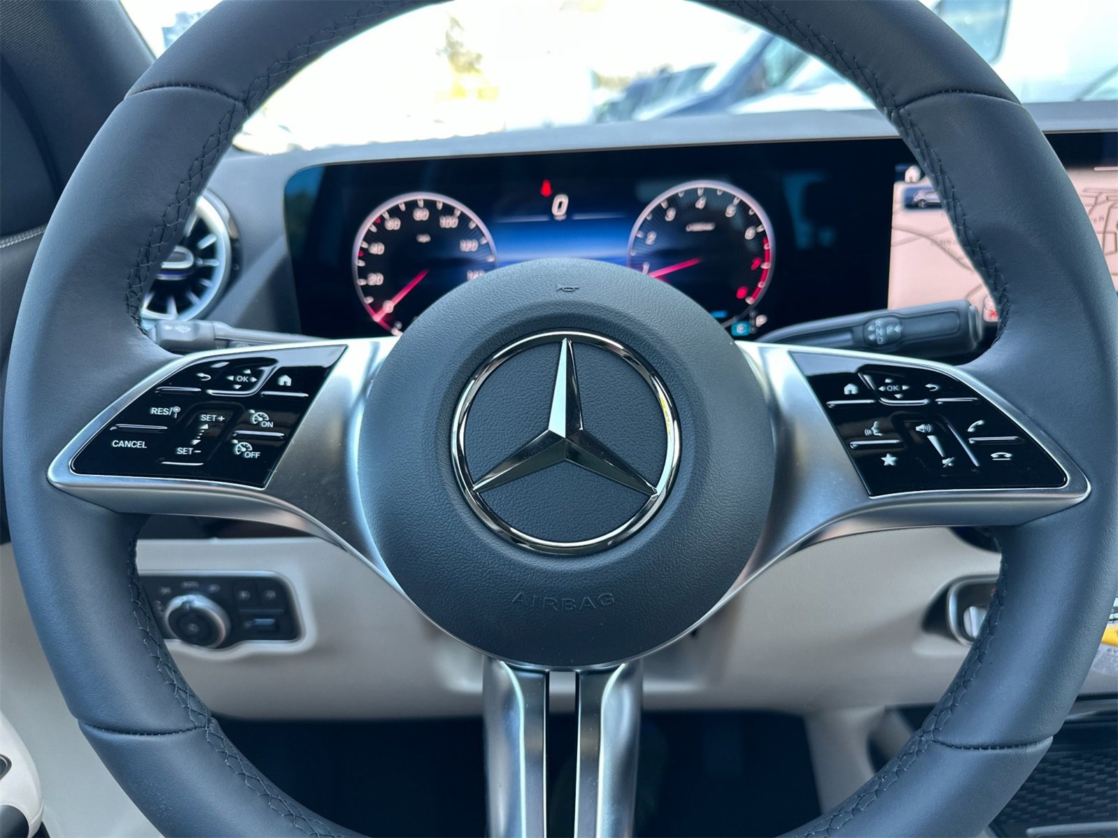 New 2025 Mercedes-Benz GLA 250 image 24
