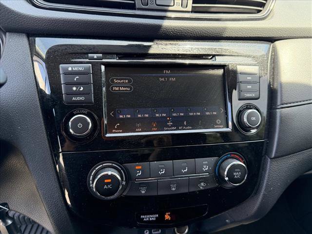 Used 2020 Nissan Rogue S AWD/4WD image 18