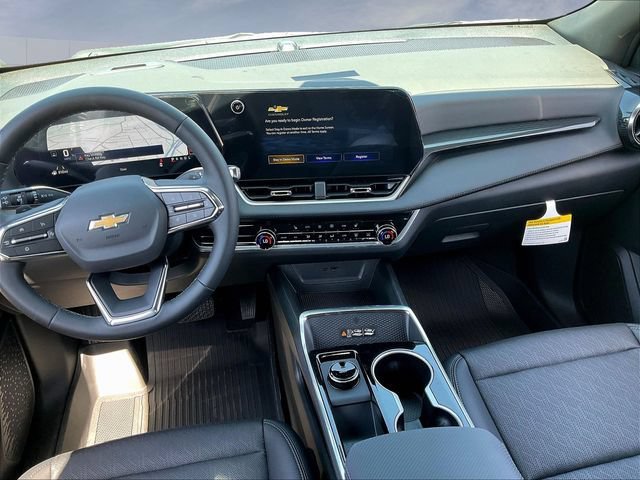 New 2027 Chevrolet Equinox LT w/ Convenience Package II FWD image 6