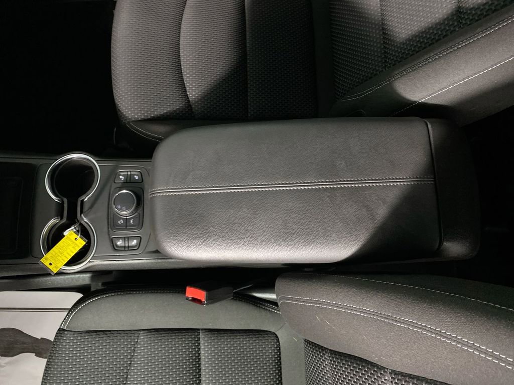 Certified 2023 GMC Terrain SLE w/ Driver Convenience Package FWD image 20