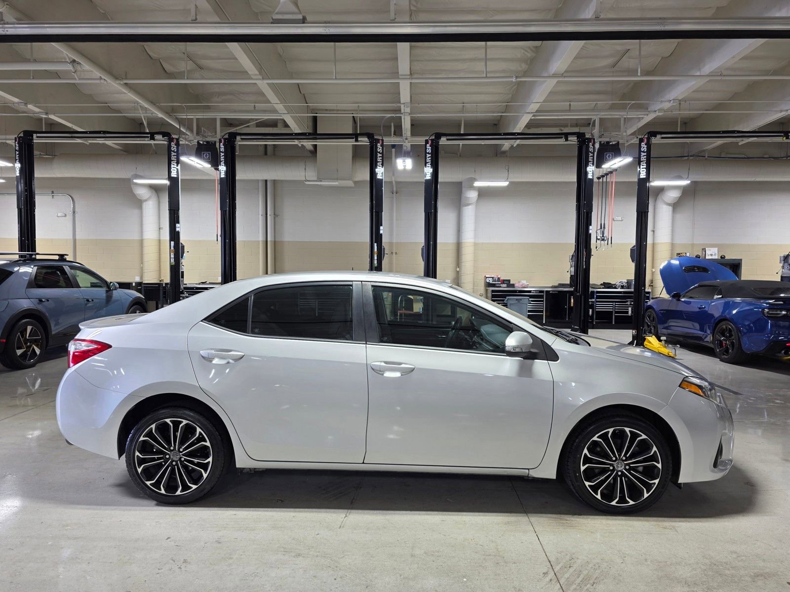 Used 2015 Toyota Corolla S image 8