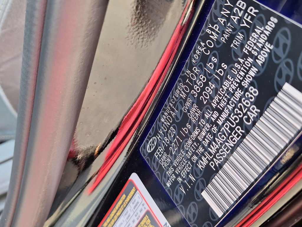 Certified 2023 Hyundai Elantra SEL image 29