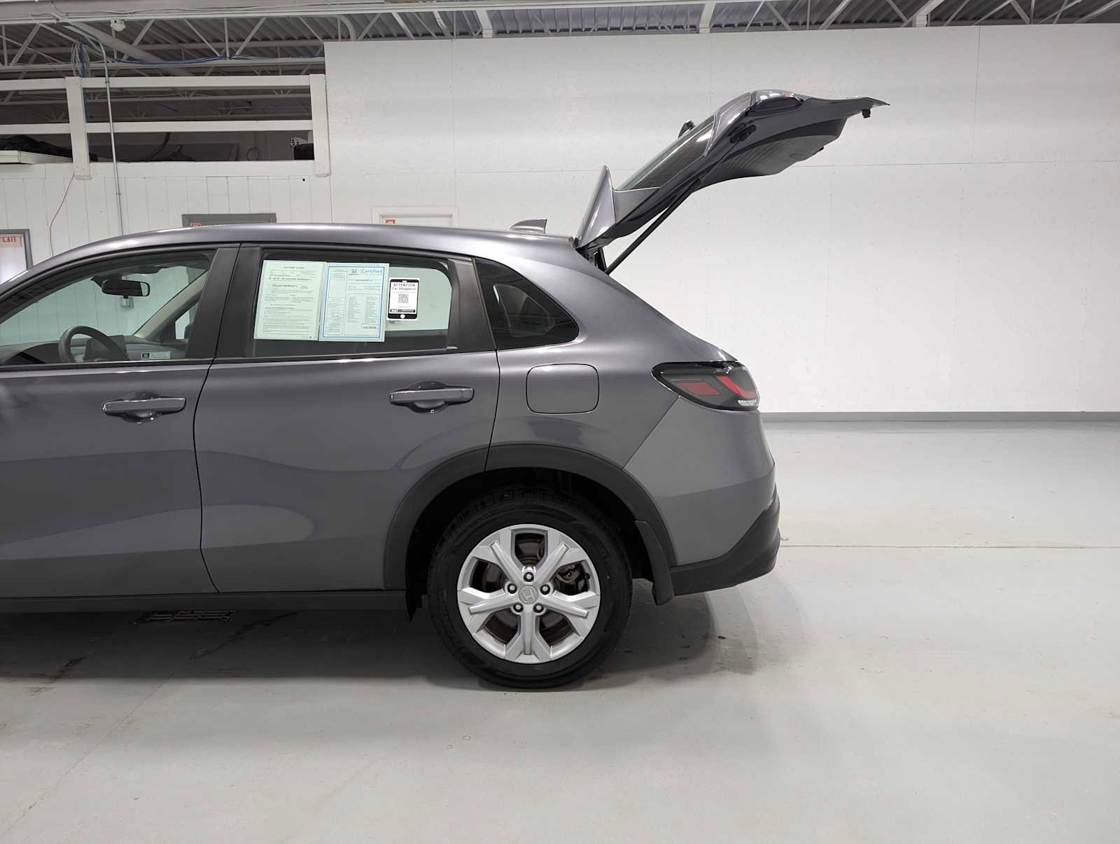 Certified 2023 Honda HR-V LX image 11