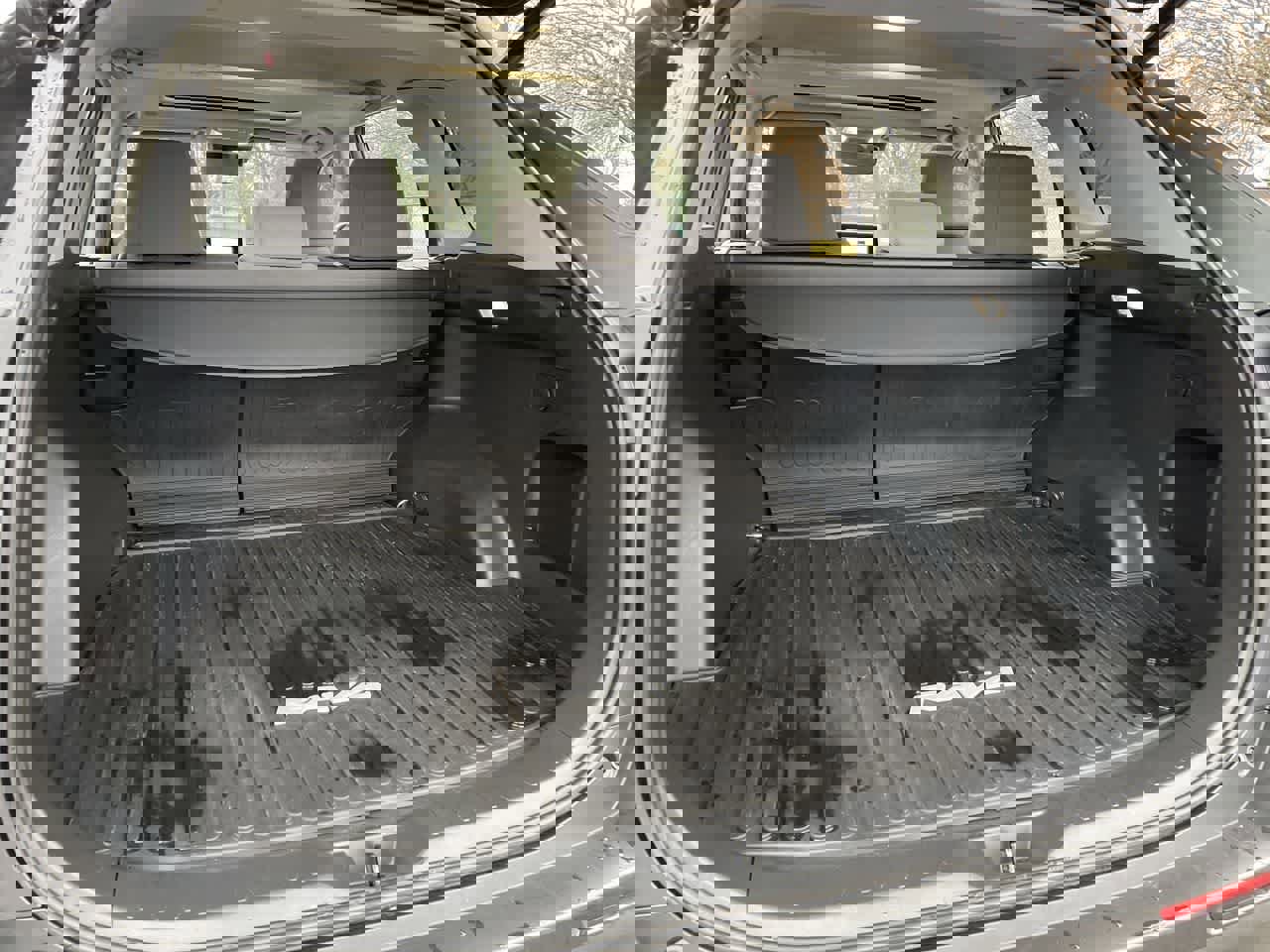 Used 2023 Toyota RAV4 XLE image 17