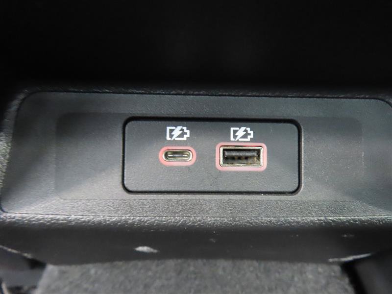 Used 2024 Nissan Altima 2.5 SV FWD image 27