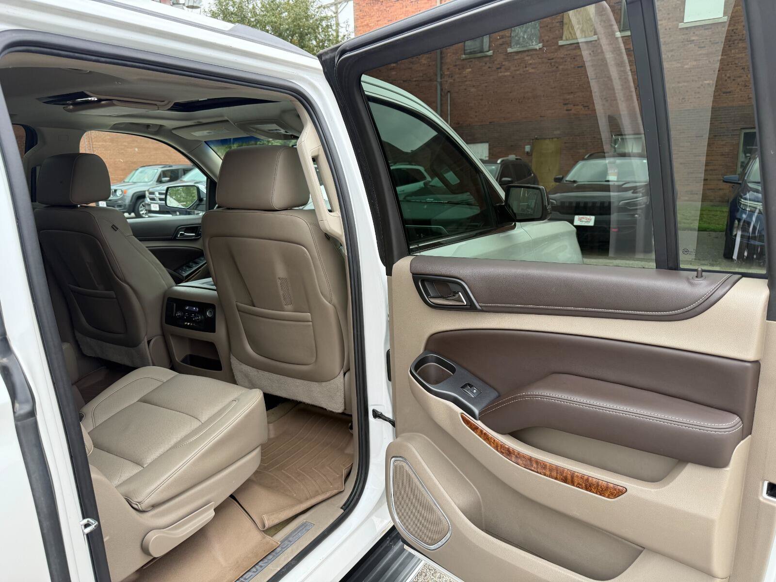 Used 2016 Chevrolet Suburban LTZ AWD/4WD image 20