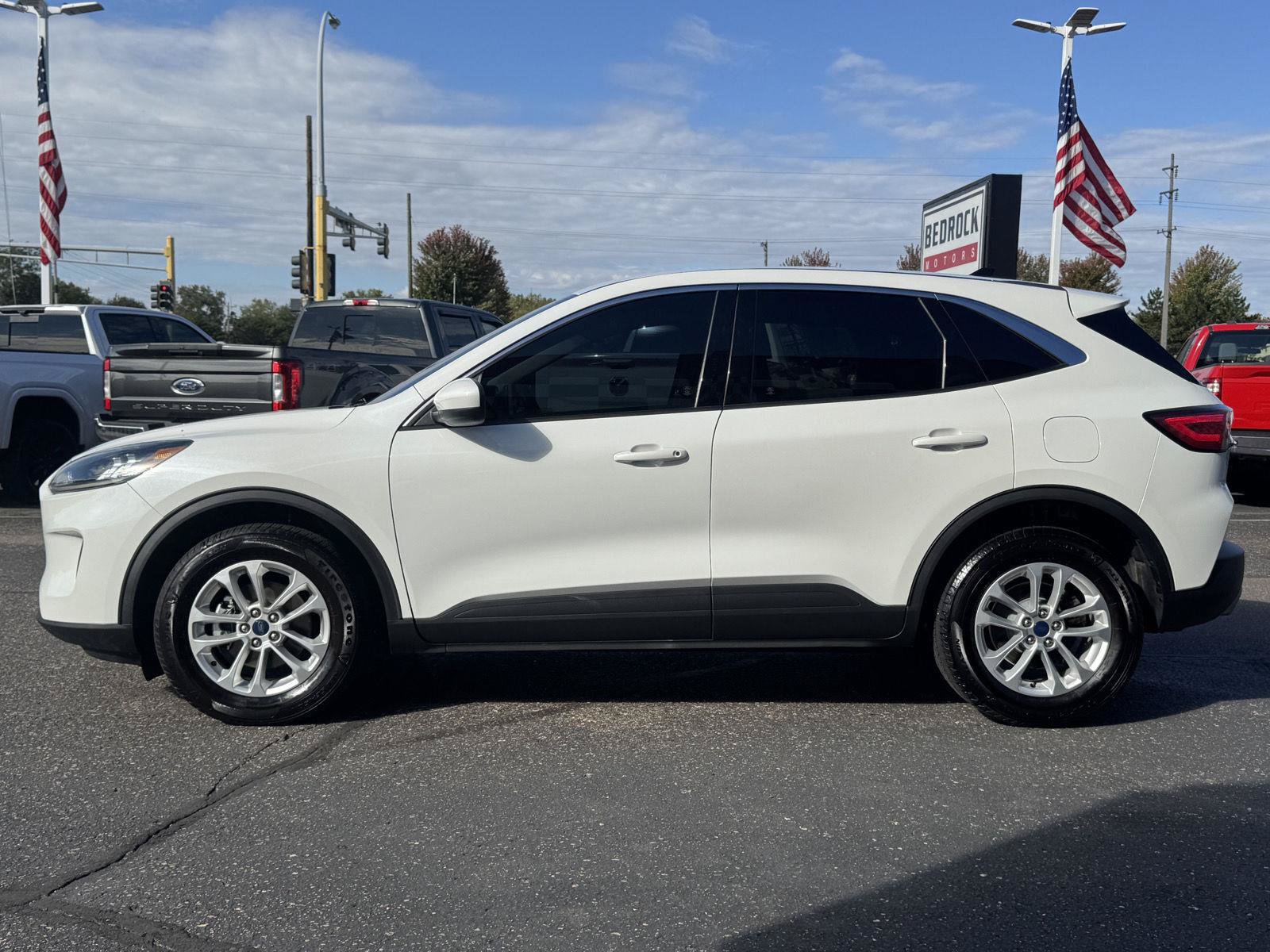 Used 2020 Ford Escape SE AWD/4WD image 4
