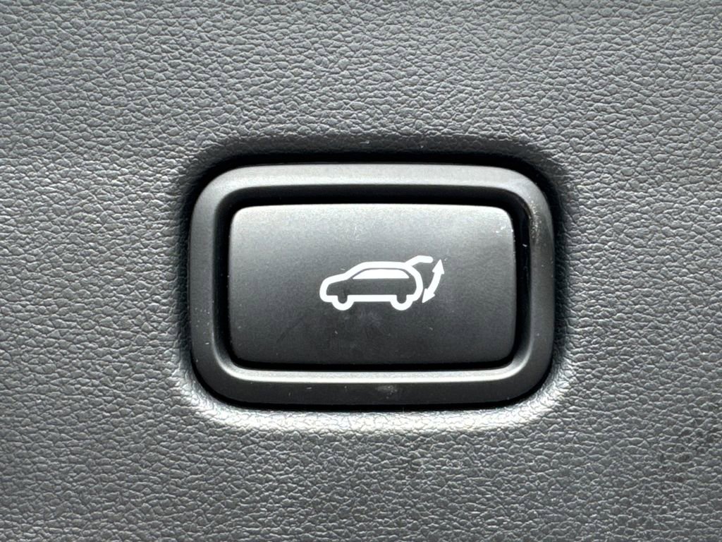 Certified 2025 Hyundai Tucson SEL FWD image 19