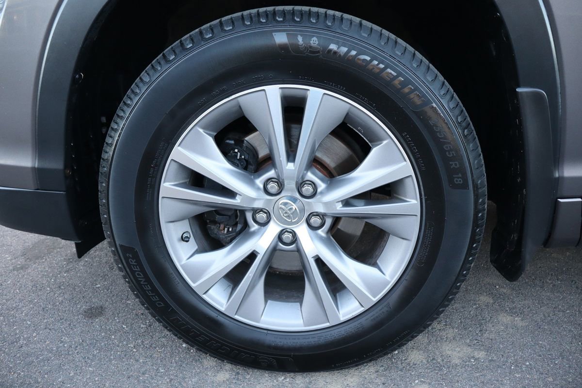 Used 2014 Toyota Highlander XLE image 44