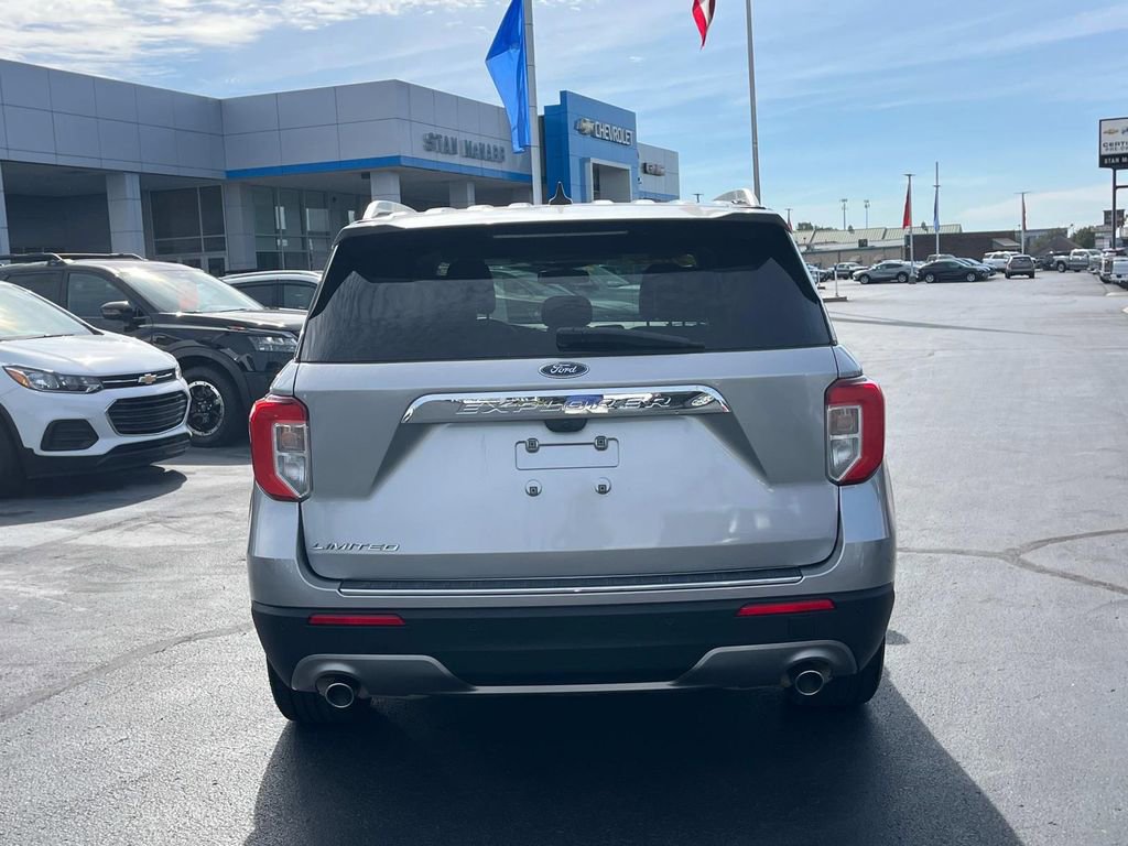 Used 2022 Ford Explorer Limited image 6