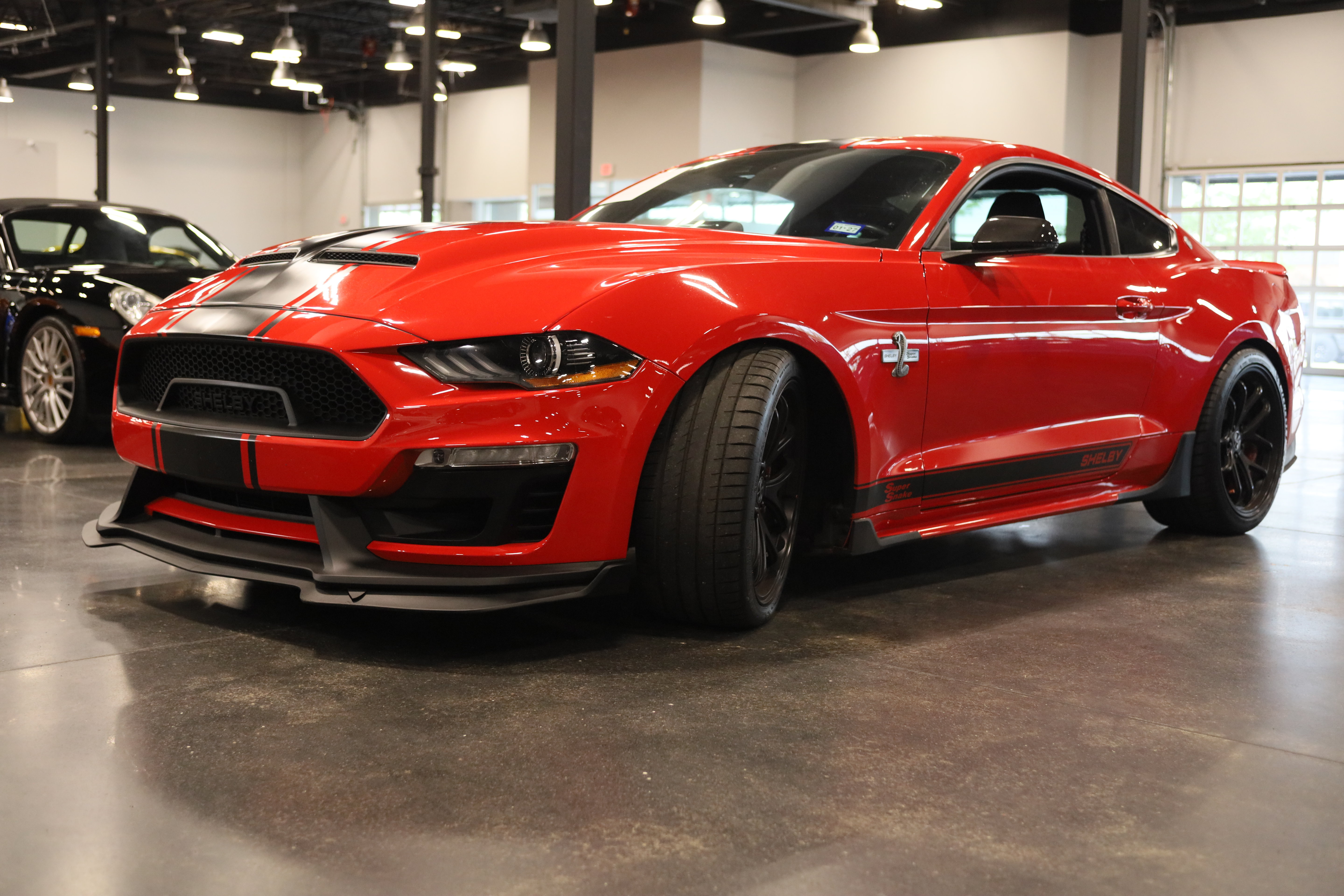 Used 2020 Ford Mustang GT Premium w/ GT Performance Package RWD image 3