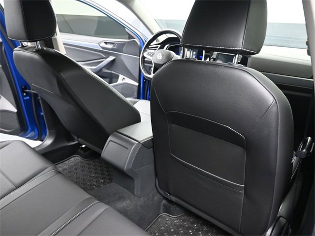 Used 2022 Volkswagen Jetta SE image 24