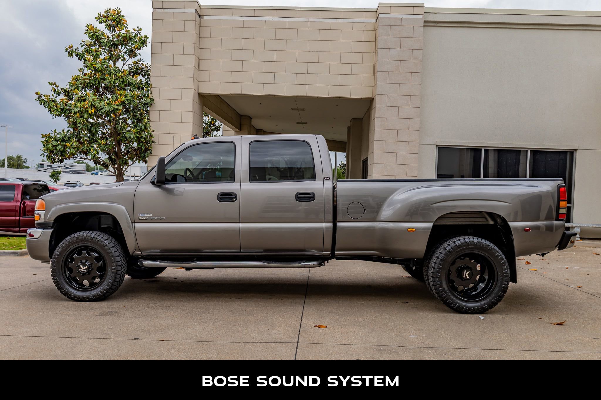 Used 2007 GMC Sierra 3500 SLT w/ Heavy-Duty Power Package image 6