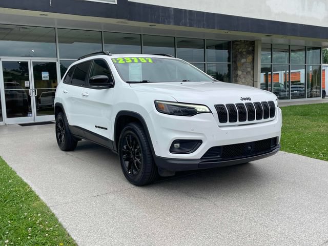 Used 2023 Jeep Cherokee Altitude Lux AWD/4WD video 1