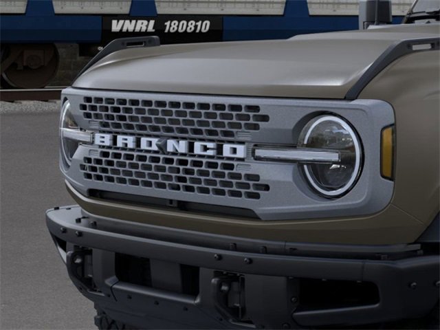 New 2025 Ford Bronco Badlands image 19