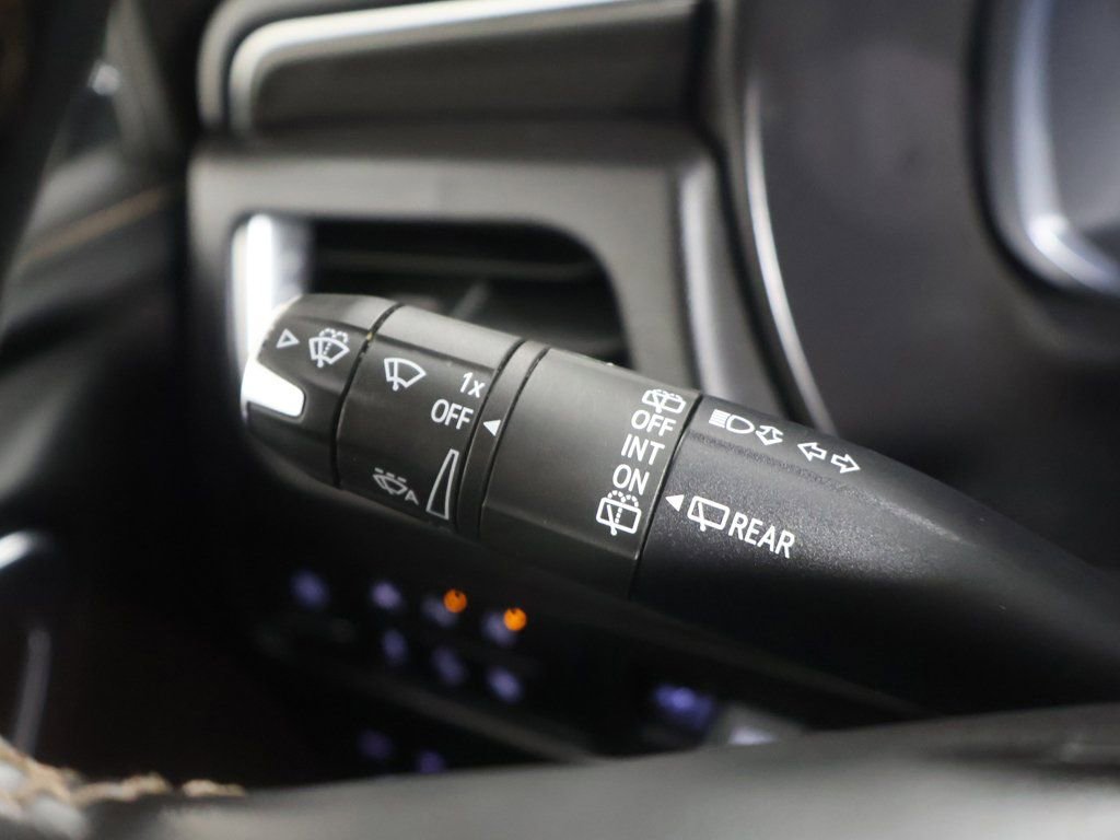 Used 2023 GMC Yukon XL AT4 w/ AT4 Premium Plus Package AWD/4WD image 52