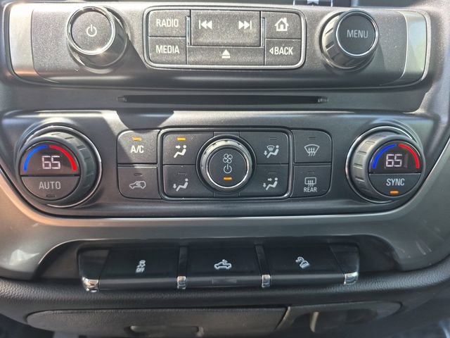 Used 2018 Chevrolet Silverado 1500 LT w/ All Star Edition AWD/4WD image 22