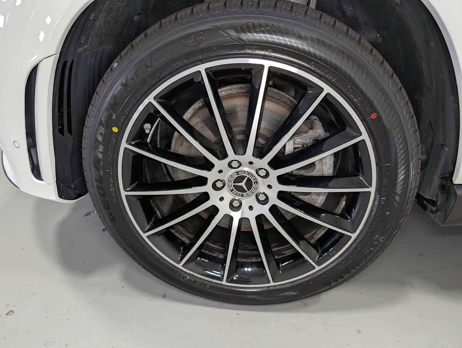 Certified 2021 Mercedes-Benz GLE 450 4MATIC image 3