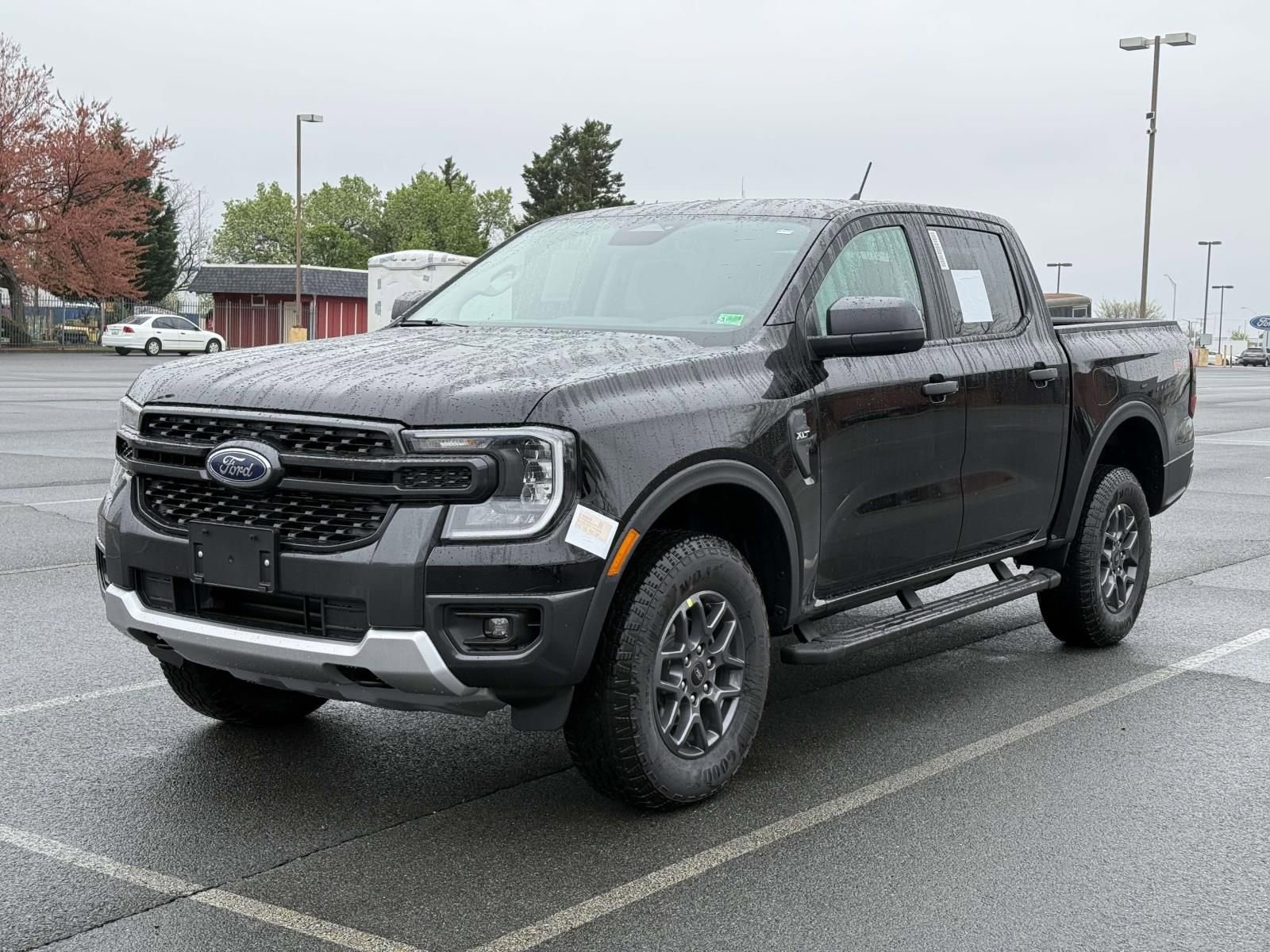 New 2025 Ford Ranger XLT w/ FX4 Off-Road Package image 5