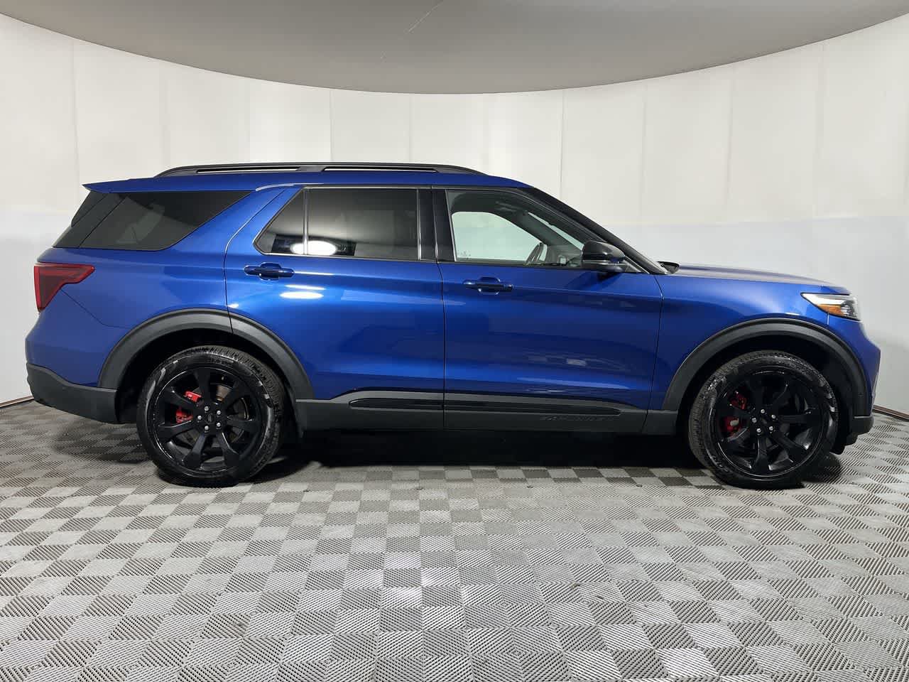 Used 2022 Ford Explorer ST w/ Equipment Group 401A AWD/4WD image 9