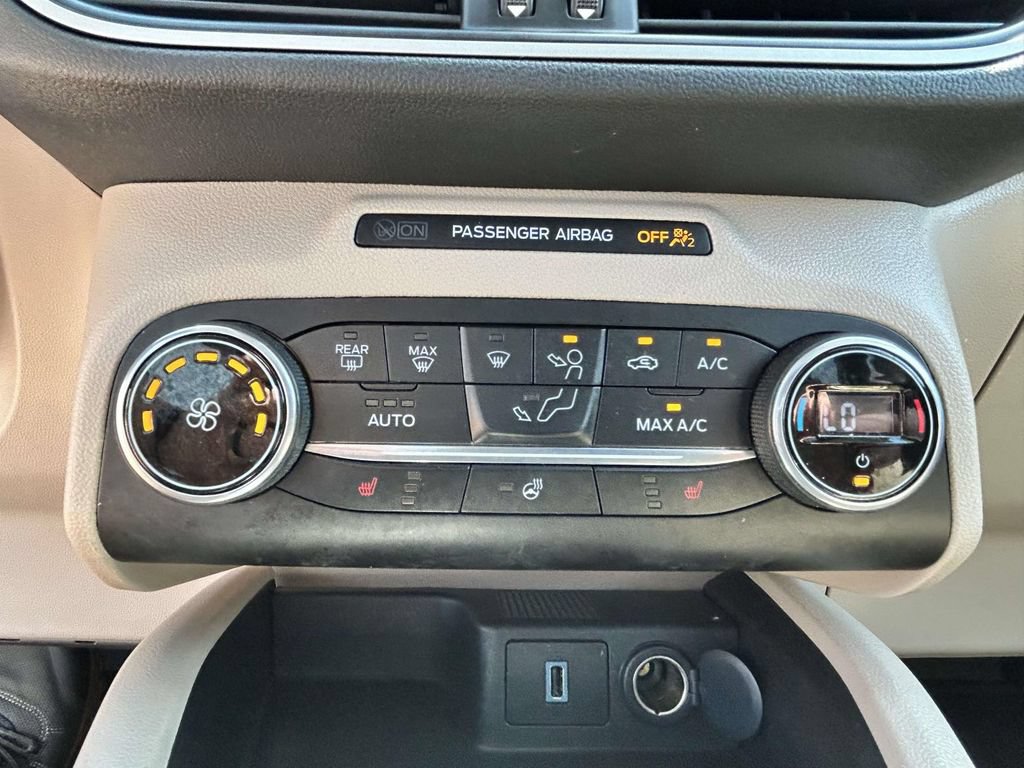 Used 2020 Ford Escape SEL AWD/4WD image 20