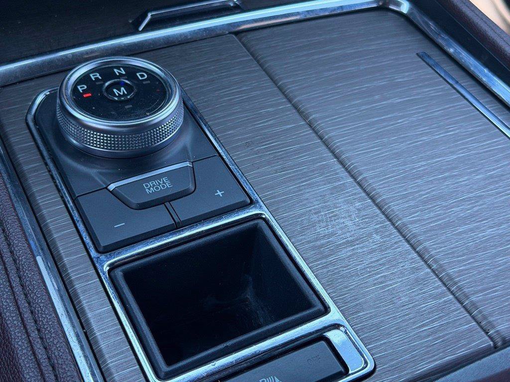 Used 2022 Ford Expedition Limited RWD image 19